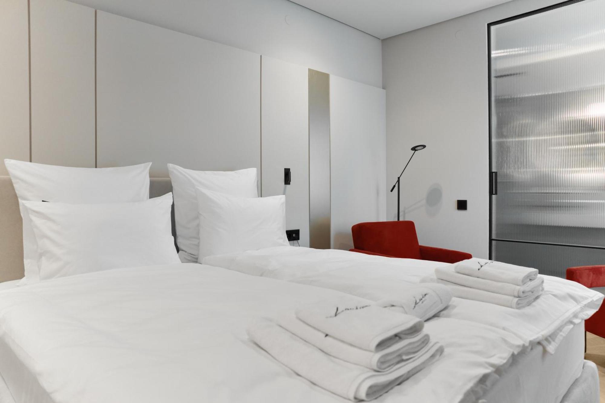 Hotel Laudon Užhorod Esterno foto